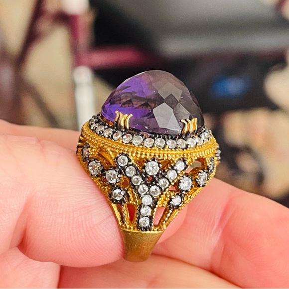 ⚜️Simulated Amethyst & CZ Turkish Handmade Ring Sz 7
STUNNING! - Picture 5 of 10
